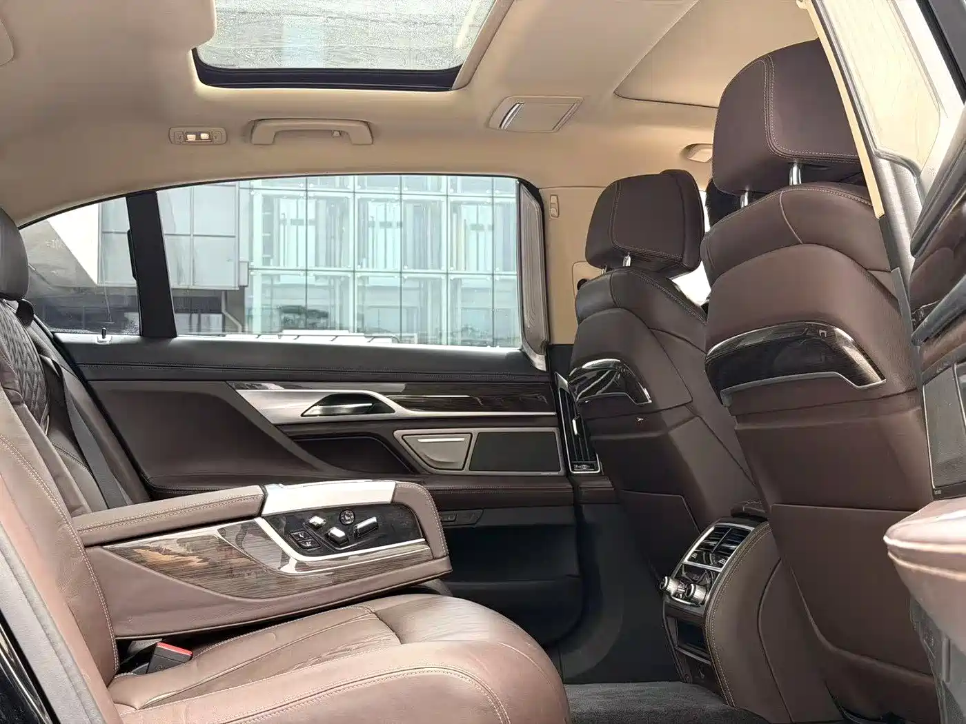 BMW 7 Series 2019 730Li Luxury Package фото 7