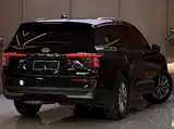 Фото 9 - Ford Edge