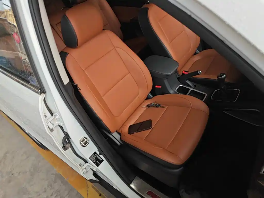 Changan Oshan Changan Oushang CX70 2016 2016 1.6L Manual Luxury