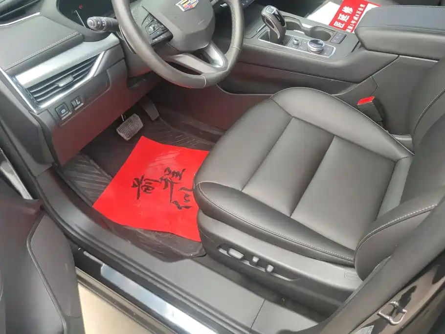 Cadillac XT4 2019 2018 Model 28T 4WD Leading