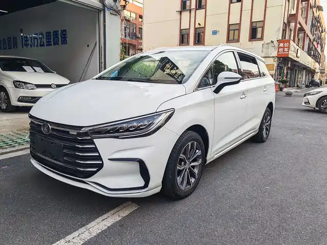BYD Song MAX 2021 Upgrade 1.5T Automatic Luxury Edition 6-Seater