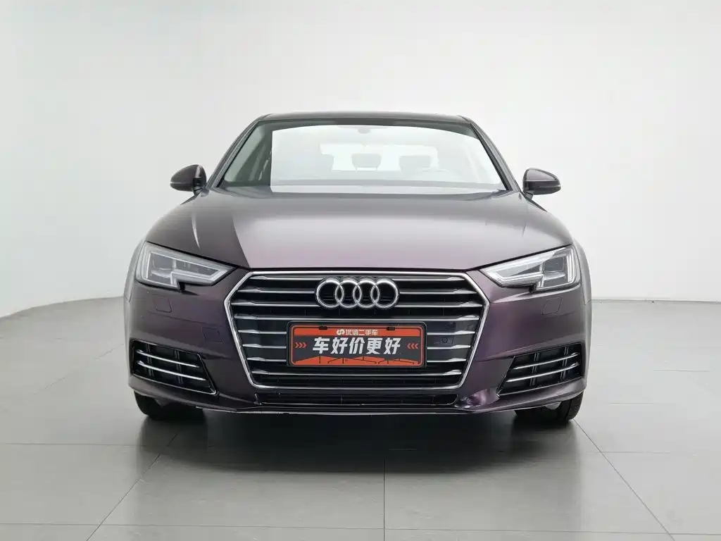 Фото 3 - Audi A4L