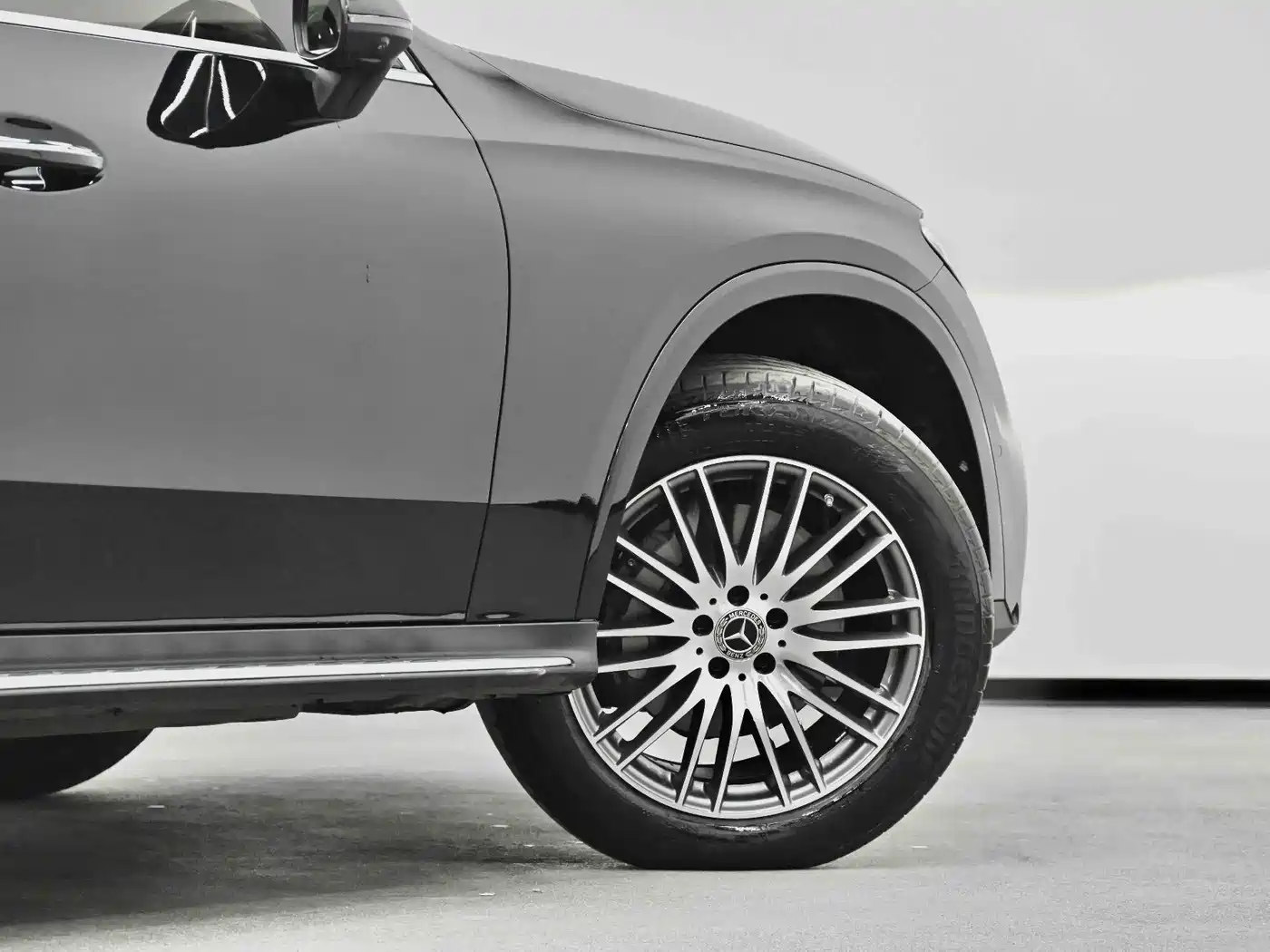 Mercedes-Benz GLC 2025 GLC 300 L 4MATIC Dynamic 5-seater фото 9