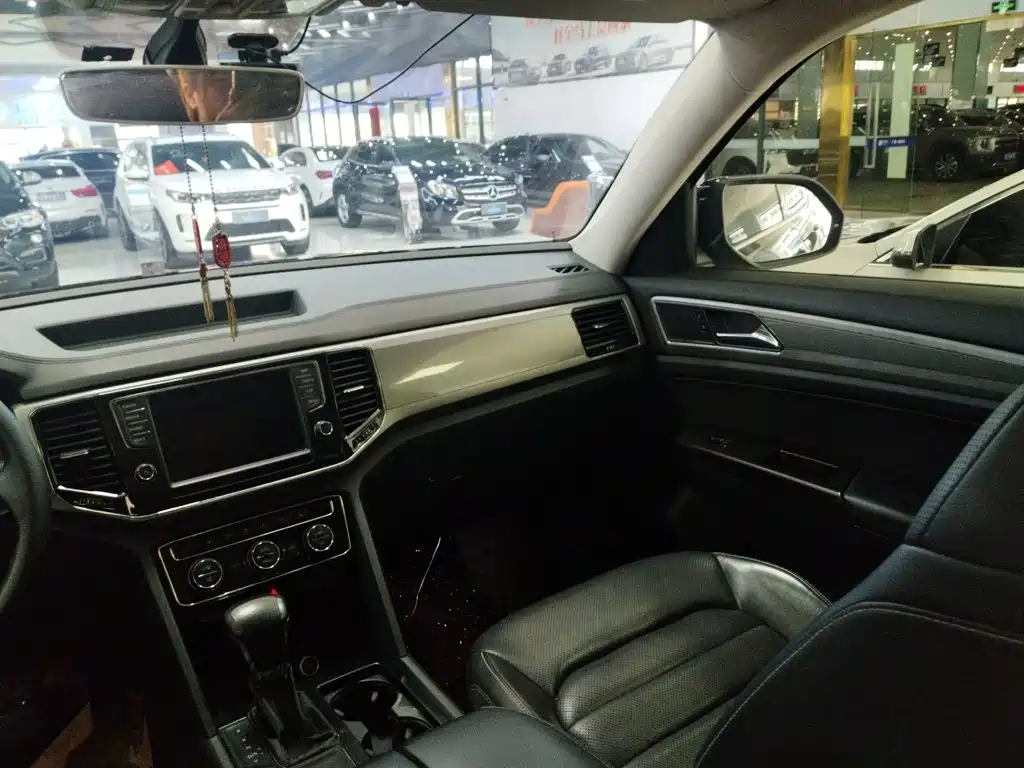 Фото 4 - Volkswagen Teramont