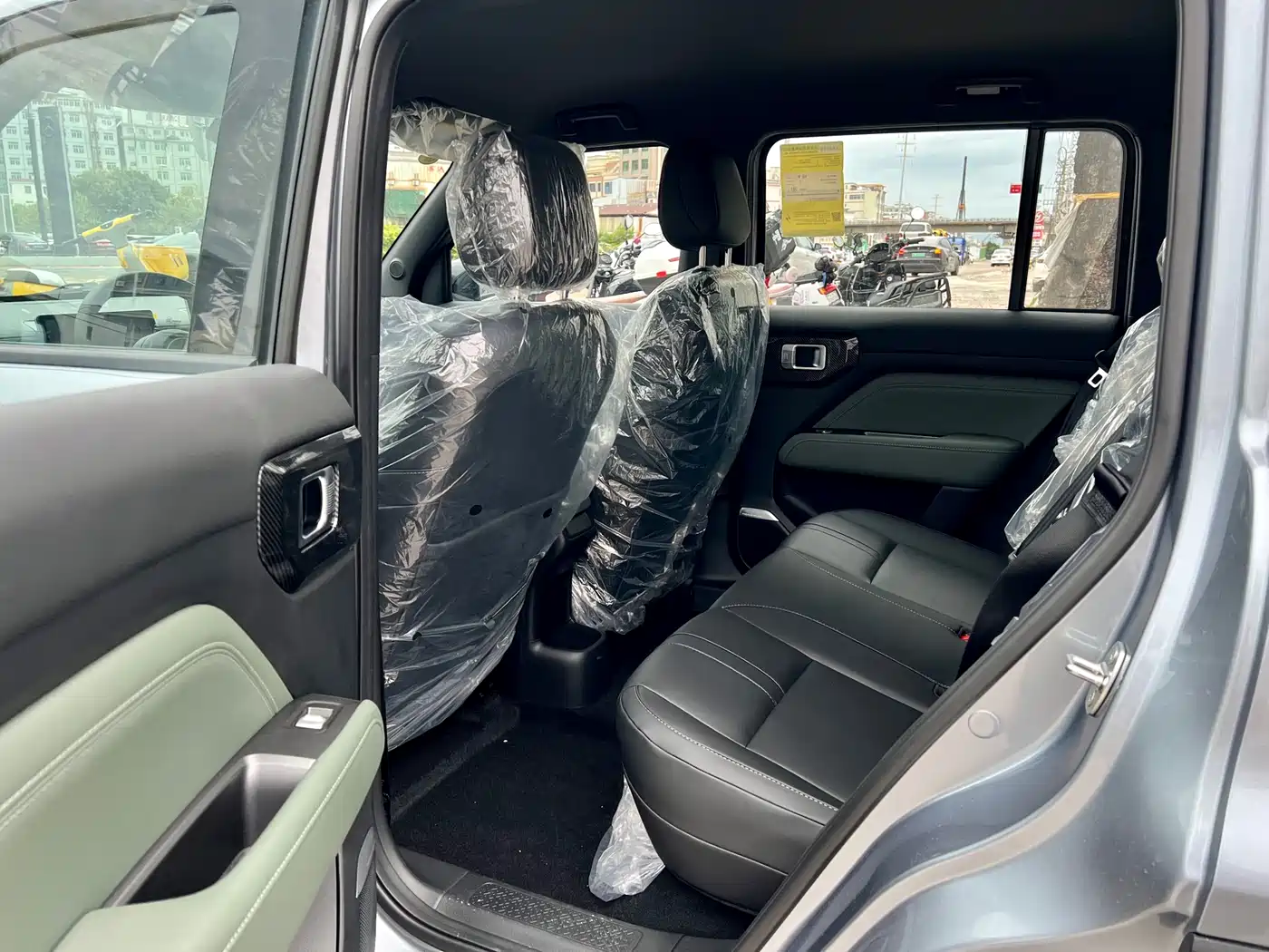 BAOJUN YUE ALSO PLUS