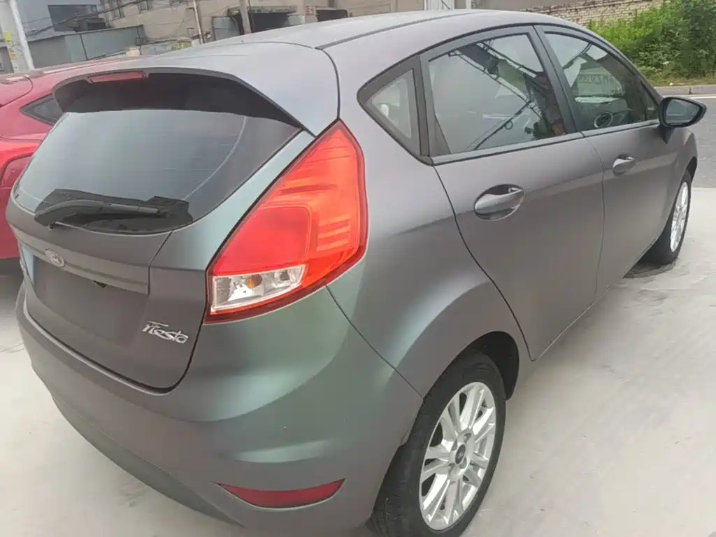 Ford Fiesta 2016 2013 Hatchback 1.5L Automatic Fashion