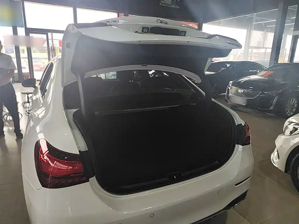 Mercedes-Benz A-Class 2023 A 200 L Fashion фото 19
