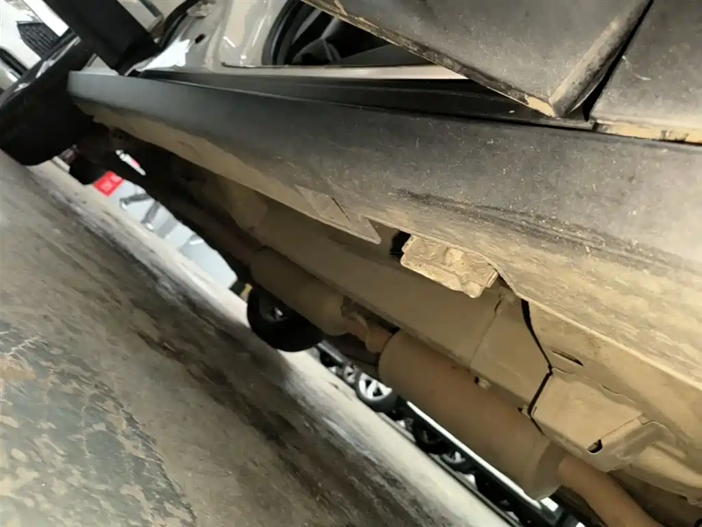 Dongfeng Aeolus Dongfeng Fengshen AX7 2019 2020 1.6T Auto AI Pioneer (China V)