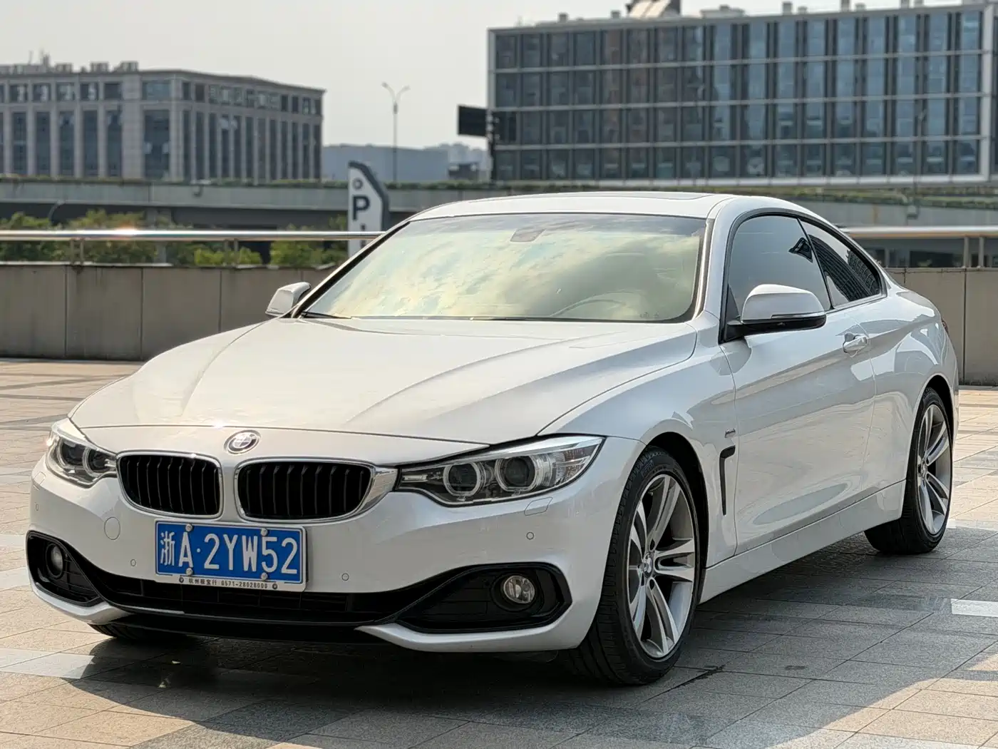 BMW 4 Series 2014 420i Design Package фото 2