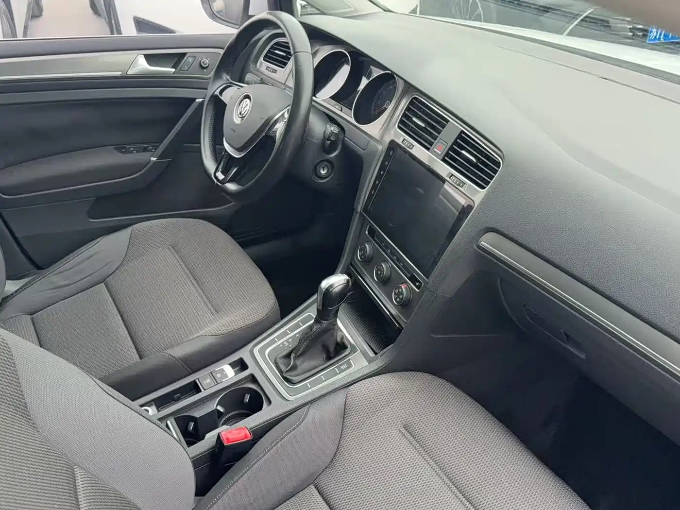 Volkswagen Golf 2015 1.4TSI Automatic Comfort фото 7