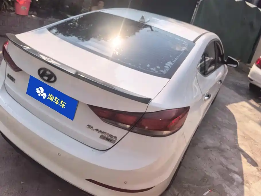 Hyundai Elantra 2018 1.4T DCT Dynamic·Vitality Model фото 3