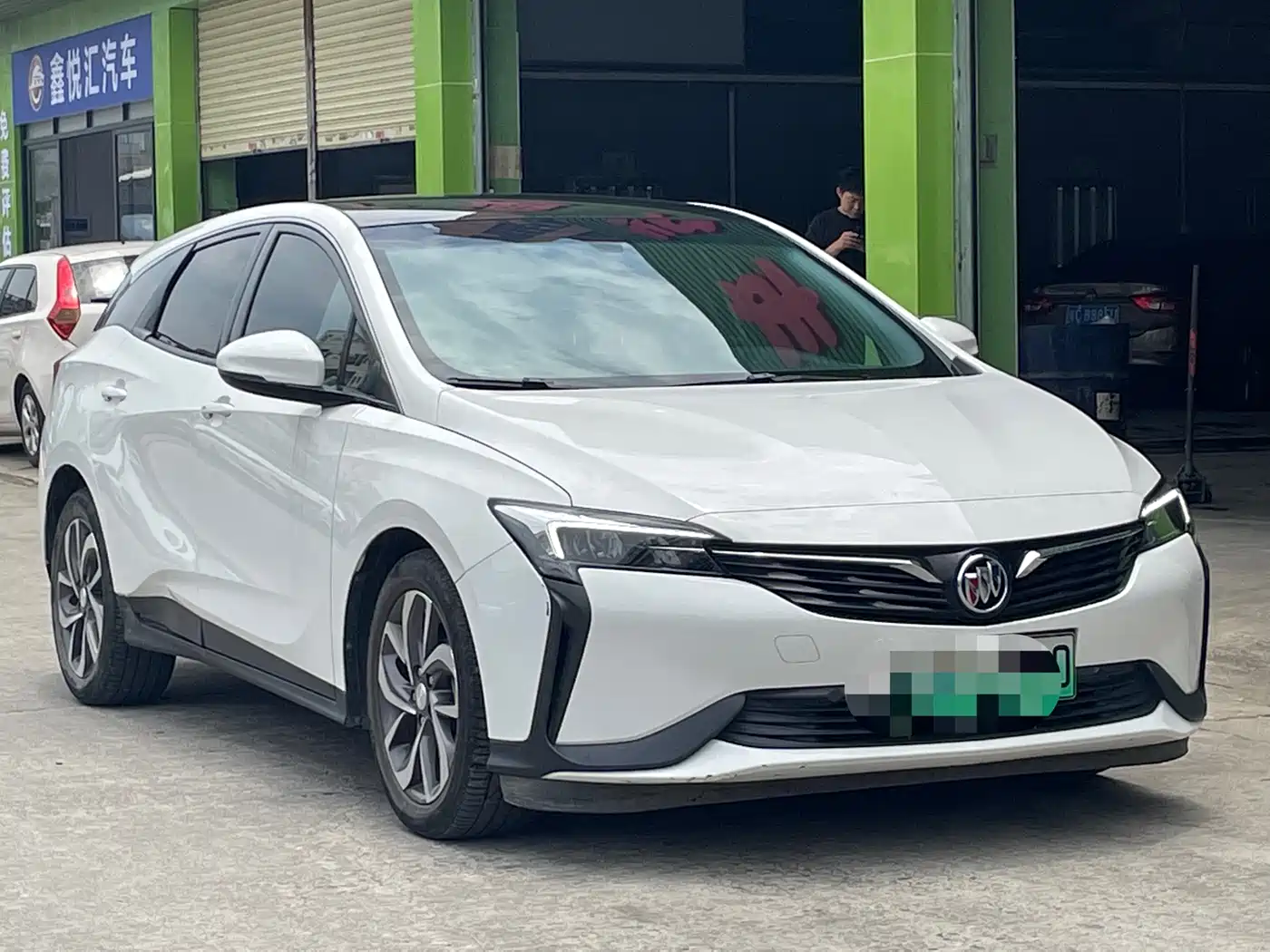 Buick Velite 6 2020 Plug-in Hybrid Connected Smart Edition фото 3