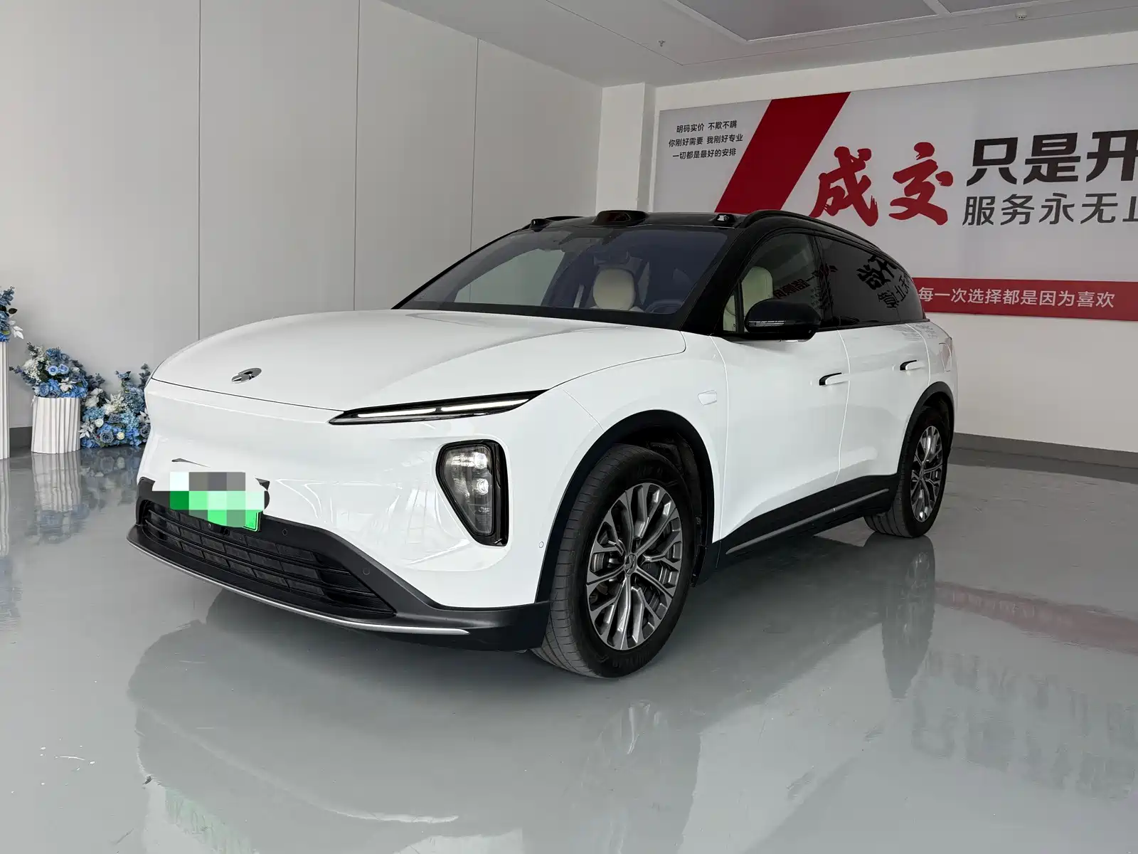 Фото 1 - NIO ES6