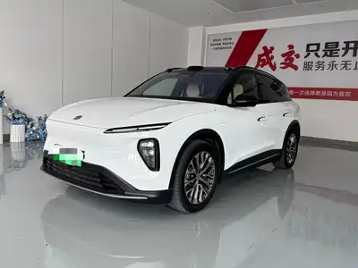 NIO ES6