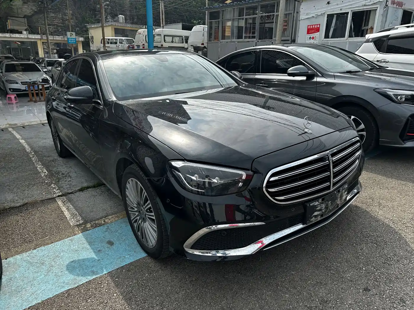 Mercedes-Benz E-Class 2023 E 300 L Luxury фото 3