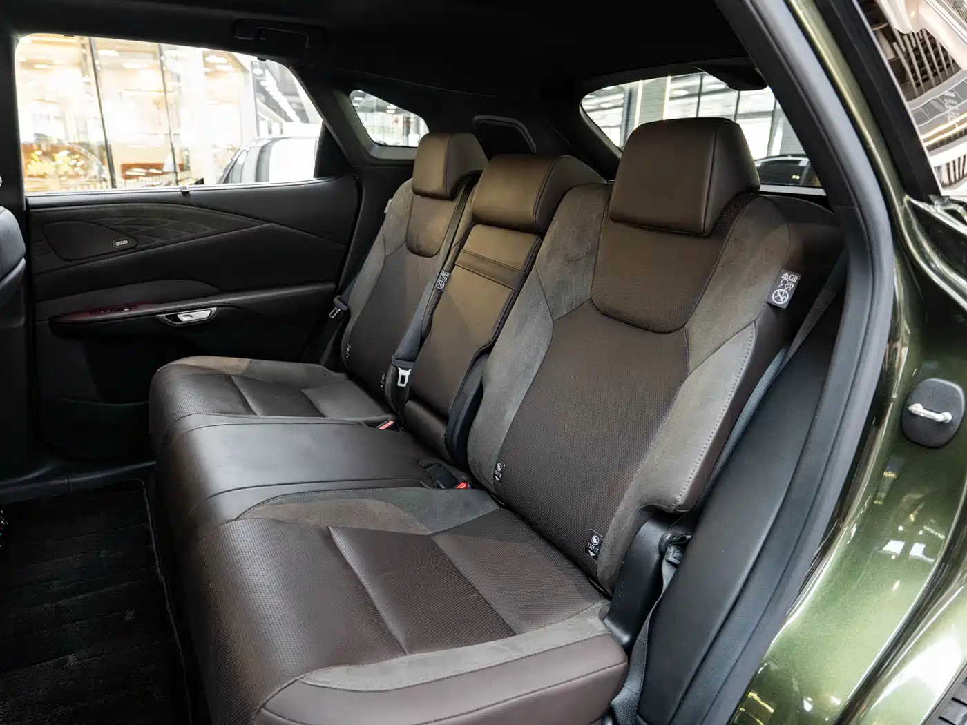Lexus RX New Energy 2023 450h+ 4WD Enjoyment фото 12