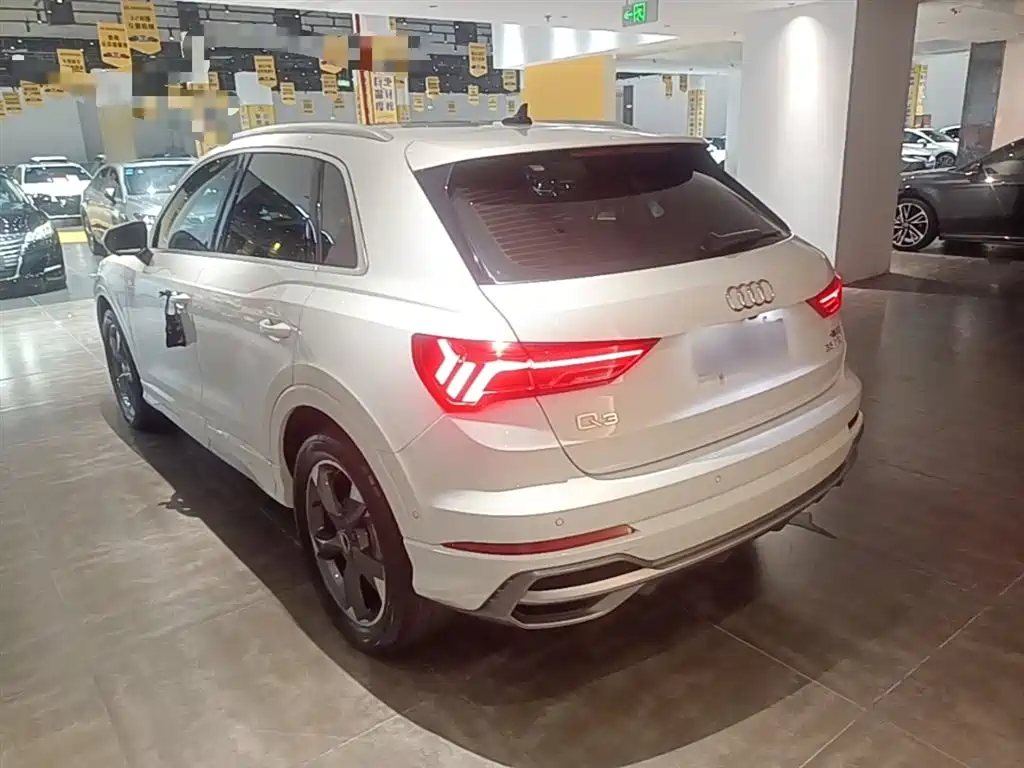 Audi Q3 2022 35 TFSI Fashion Dynamic фото 5