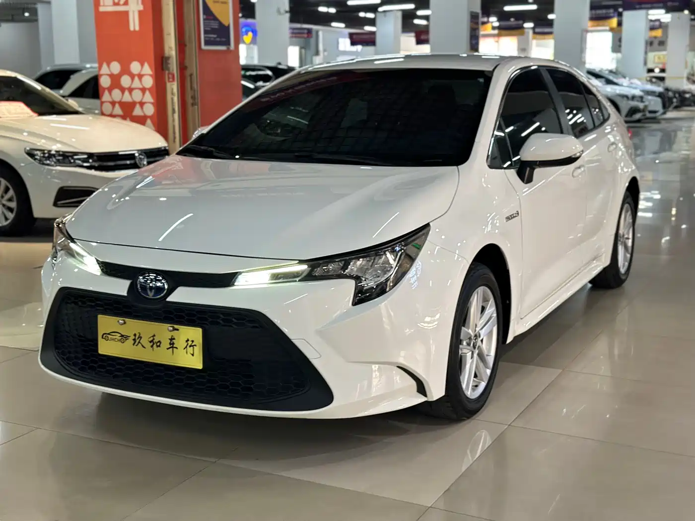 Toyota Levin 2022 Dual Engine 1.8H E-CVT Leading Edition