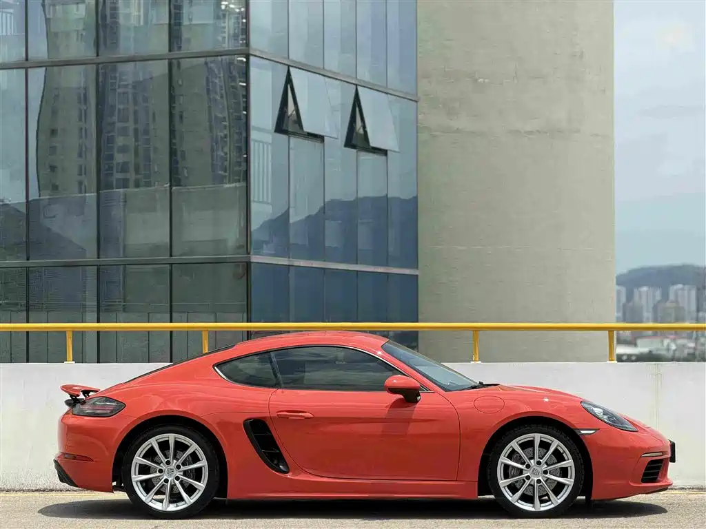 Porsche 718 2017 2016 Cayman 2.0T