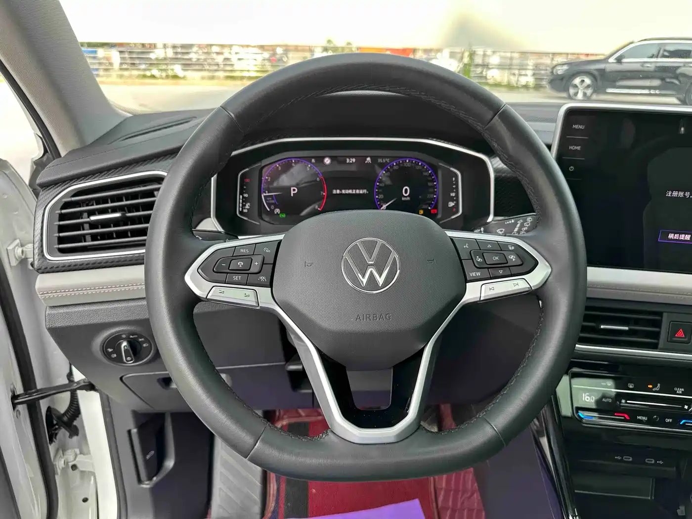 Volkswagen Tayron 2023 280TSI 2WD Luxury Plus Advanced Edition фото 15