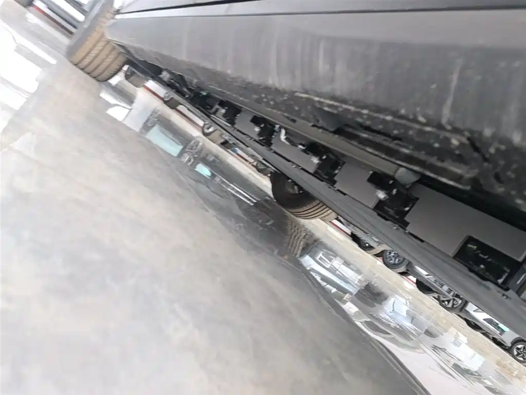 BYD Hai Bao 05 DM-i 2026 DM-i 128KM Luxury фото 22
