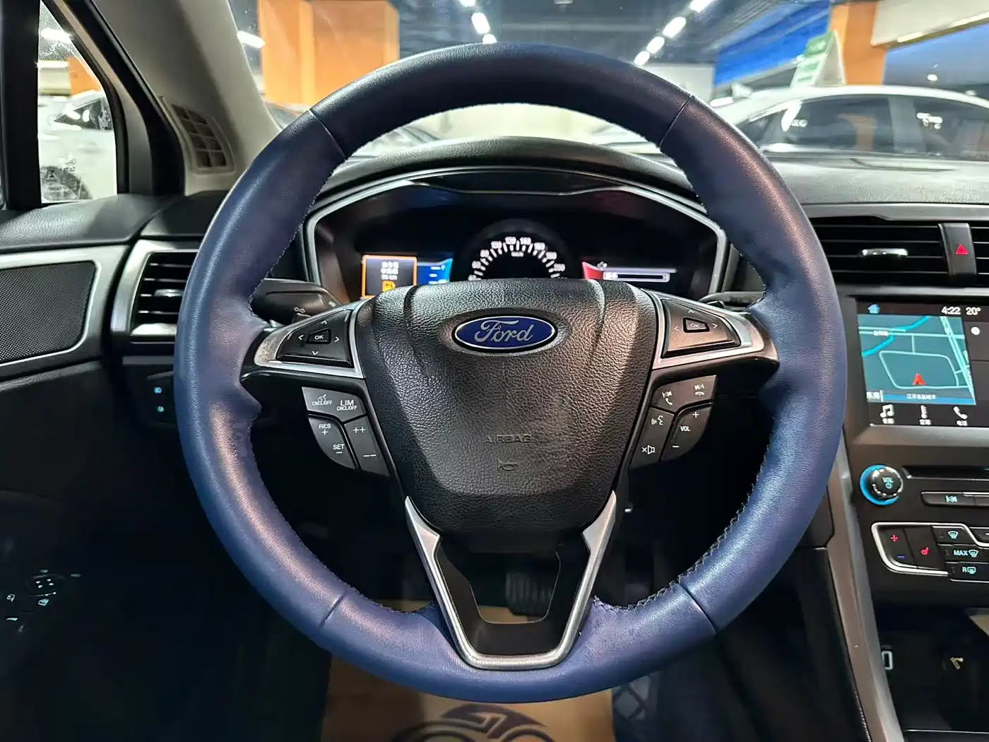 FORD MONDEO