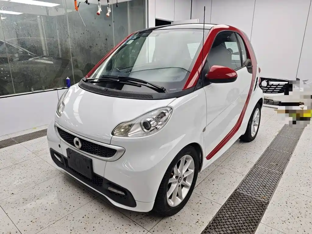 صورة 2 - smart fortwo