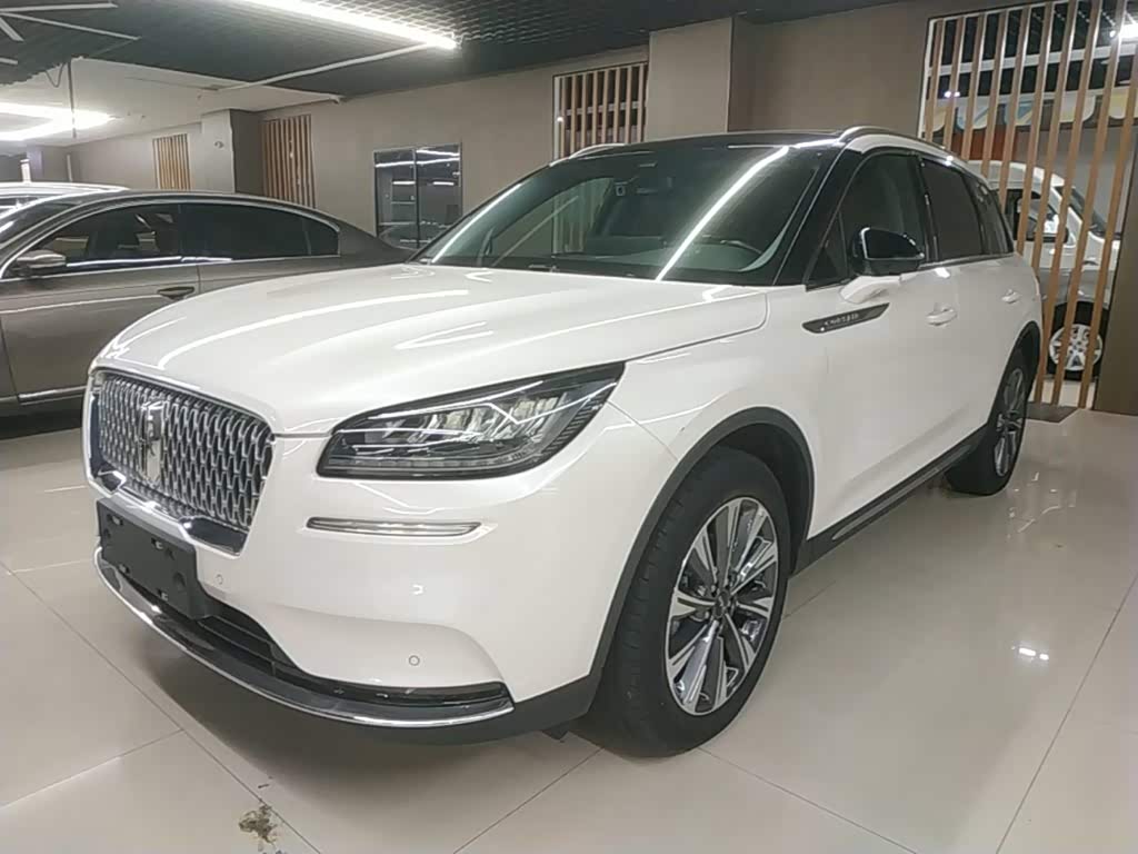 Lincoln Adventurer