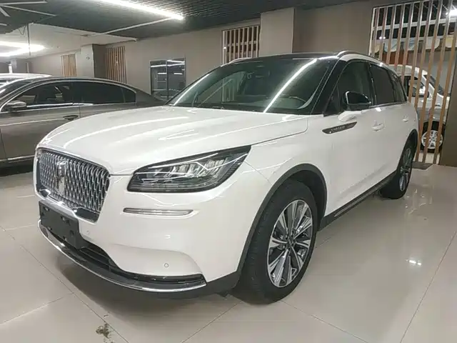 Lincoln Corsair Рестайлинг, 2.0T, Моноприводный, Элегант
