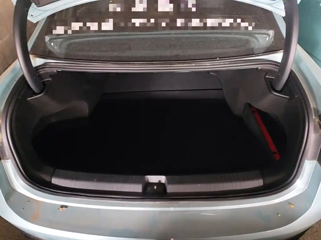 Volkswagen Passat 2025 Model Pro 380TSI Starlight Dragon Premium Edition фото 19