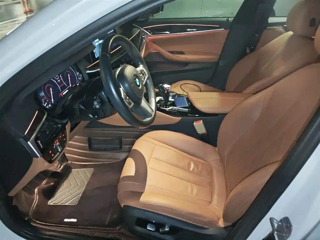 BMW 5 Series 2018 Facelift 530Li Exclusive M Sport Package фото 11
