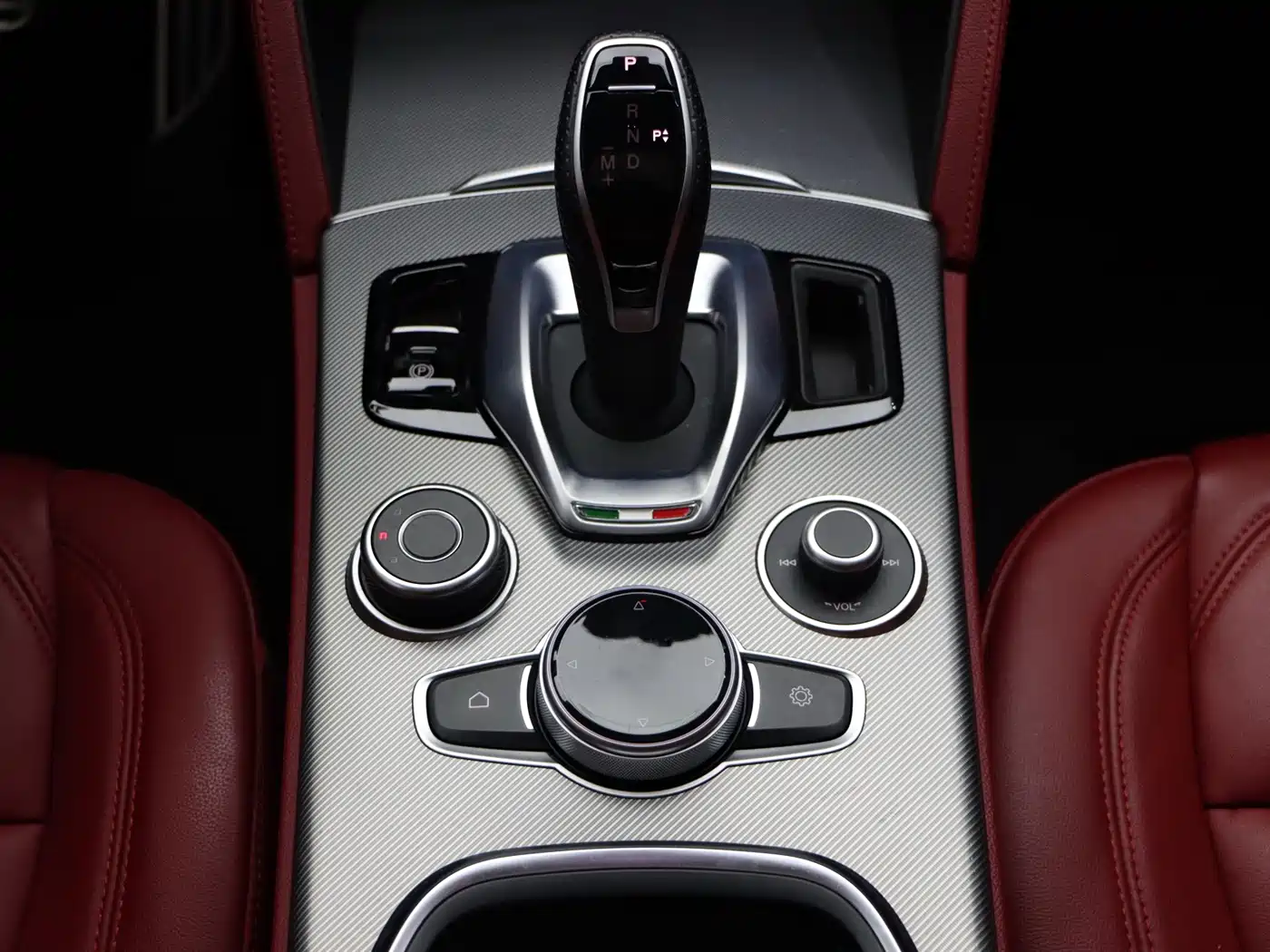 Alfa Romeo Stelvio 2020 2020 2.0T 280HP Luxury Edition