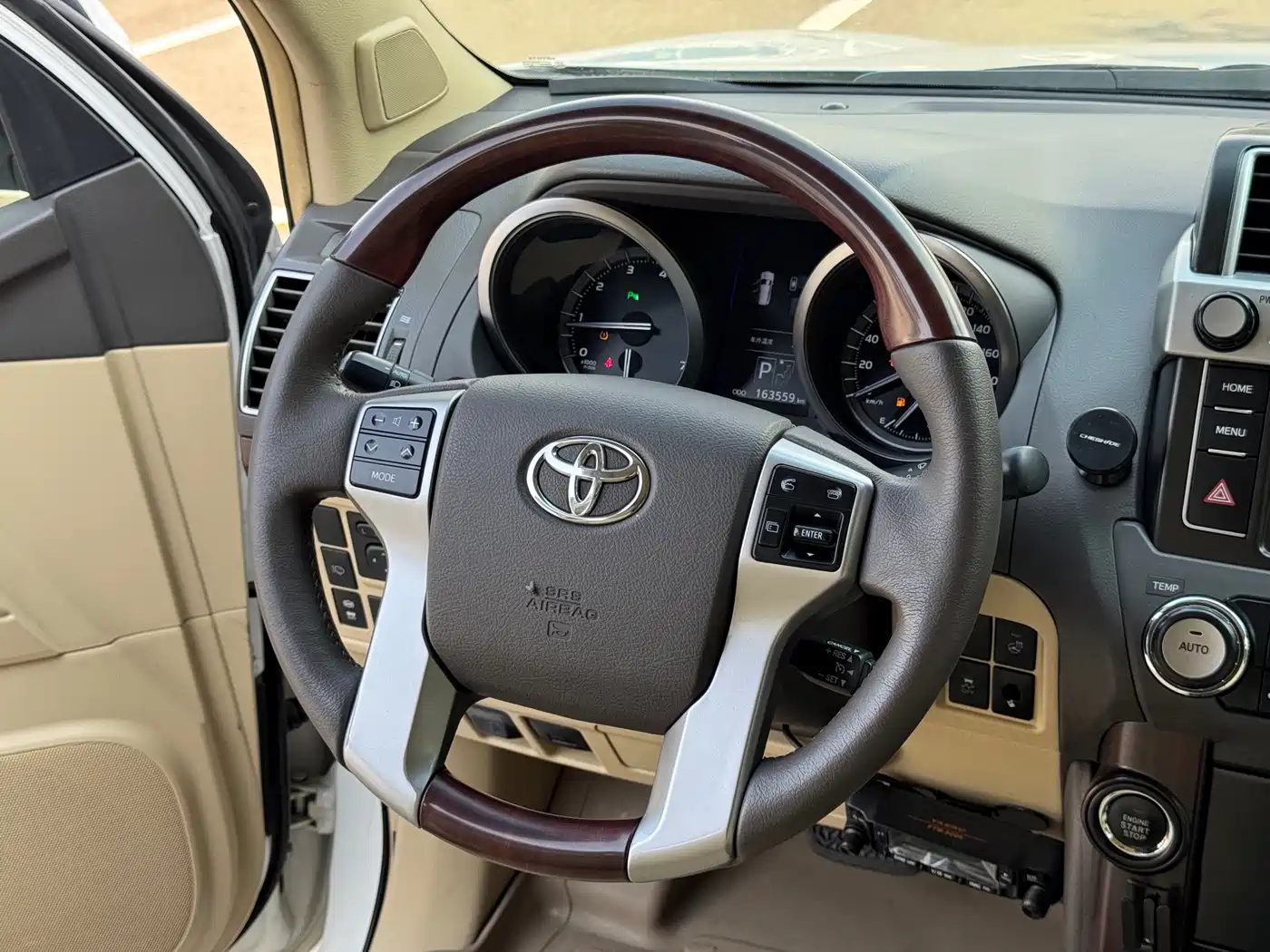Toyota Prado 2014 4.0L Automatic TX-L фото 15