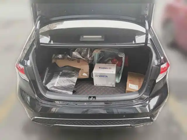 Toyota Levin 2021 185T CVT Sport Edition — фото 5