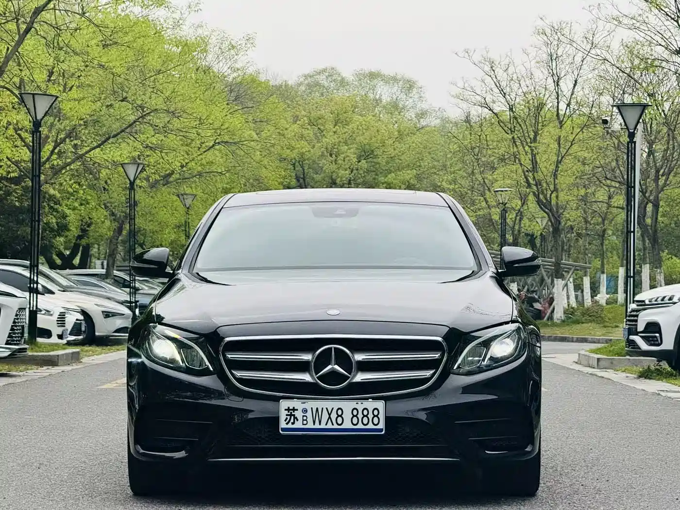 Mercedes-Benz E-Class 2016 E 200 L Sport Type фото 2