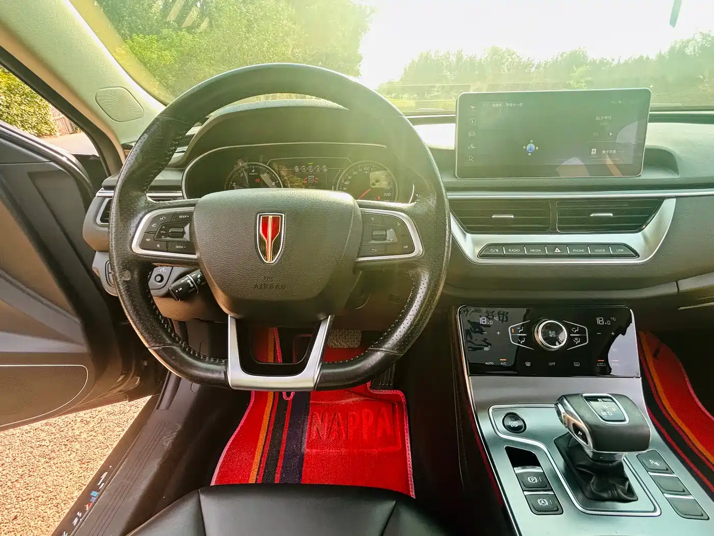 Hongqi H5 2022 Classic 1.8T Auto Smart Connect Flagship Enjoyment Edition фото 8