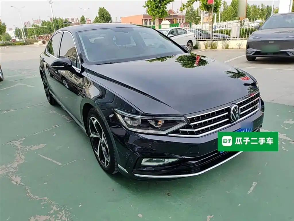 Volkswagen Magotan 2023 2 Million Units Anniversary Edition 330TSI DSG Leading Type фото 4