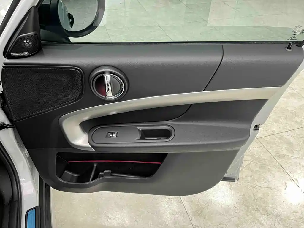 MINI COUNTRYMAN 2022 2023 1.5T COOPER ALL4 Connoisseur