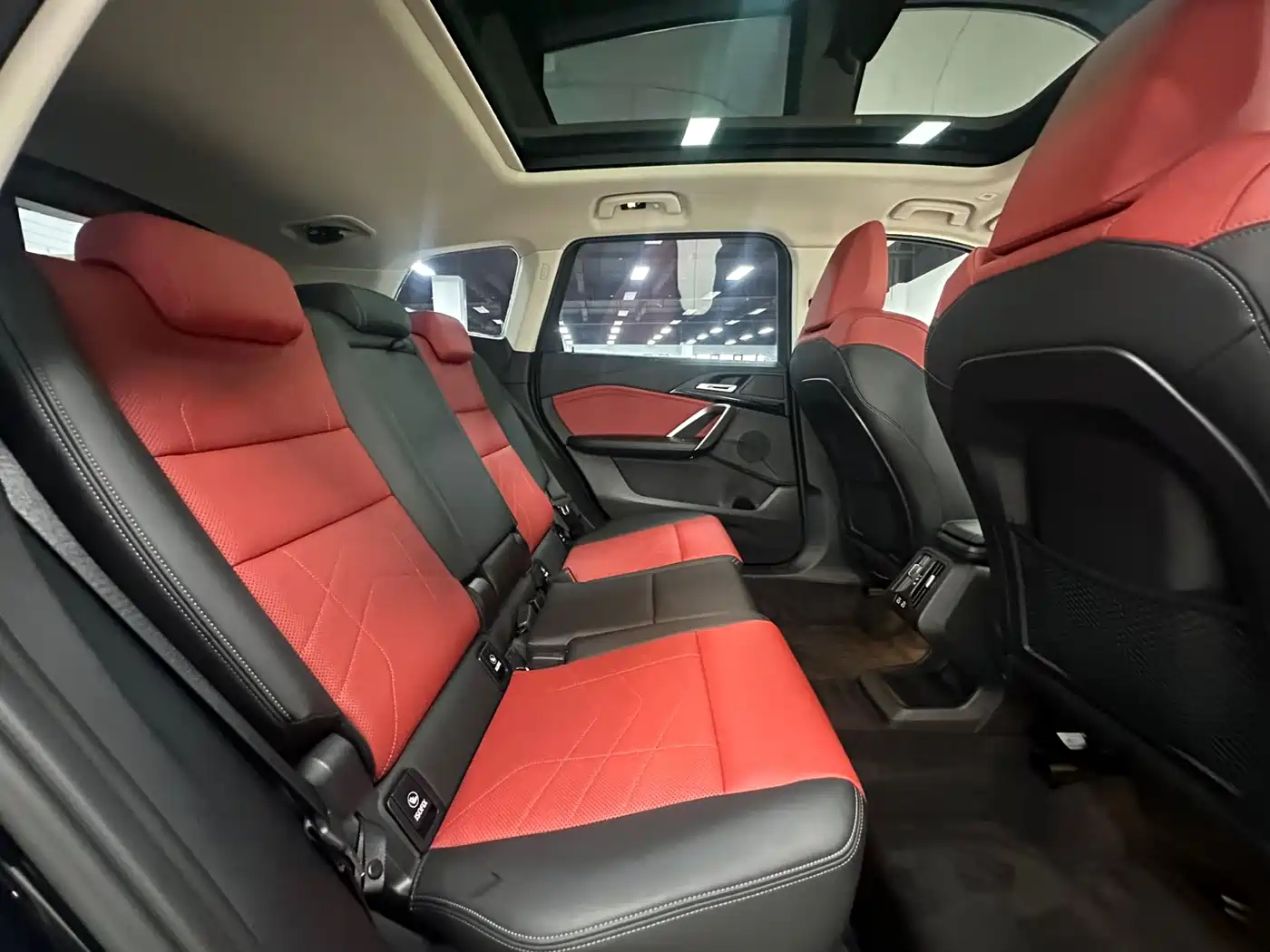 BMW X1 2023 sDrive20Li X Design Package фото 13