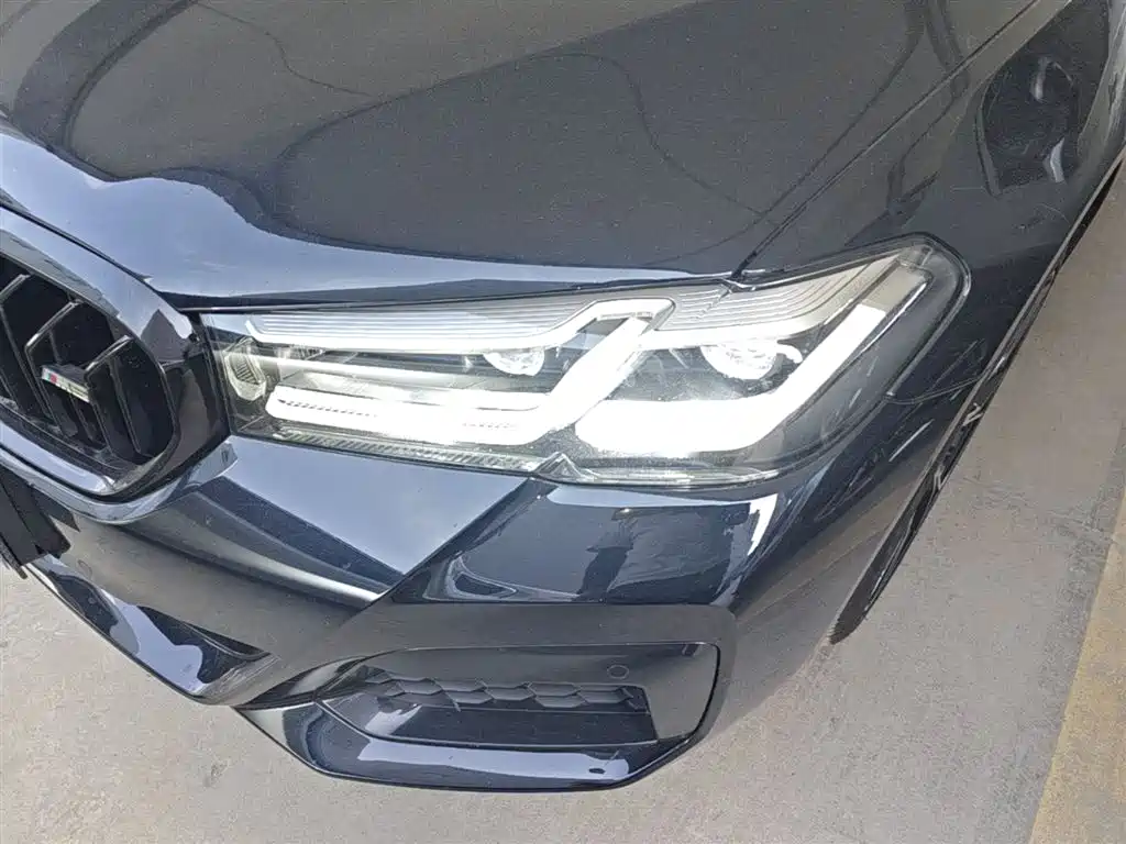 BMW 5 Series 2022 Model Second Facelift 530Li Leading M Sport Package фото 23