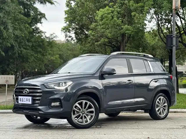  Hyundai Beijing Hyundai ix35 2019 2.0L Automatic 2WD Zhiyong·Smooth Enjoy China VI