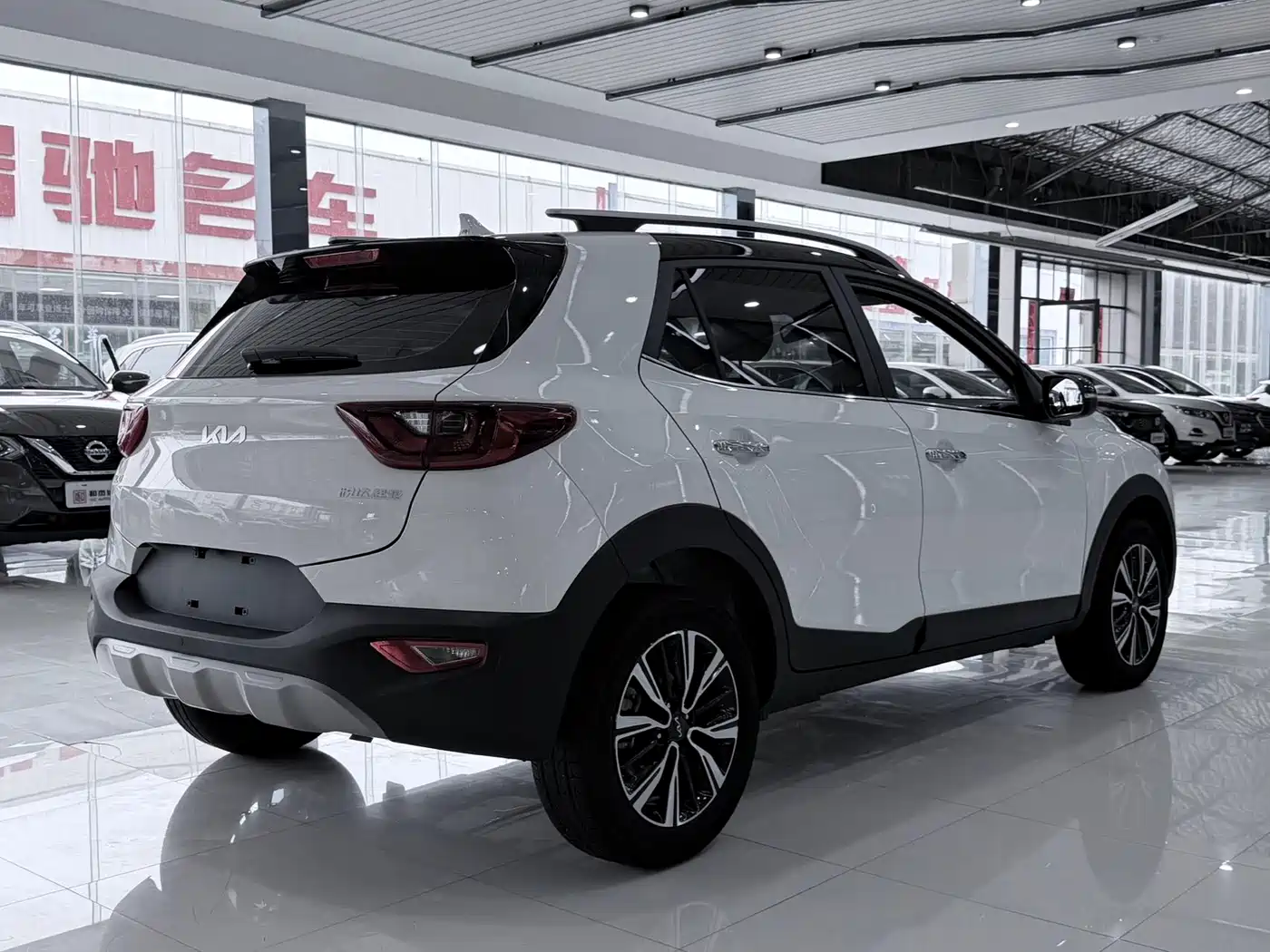 Kia KX1 2021 1.4L CVT Sunroof Version фото 7