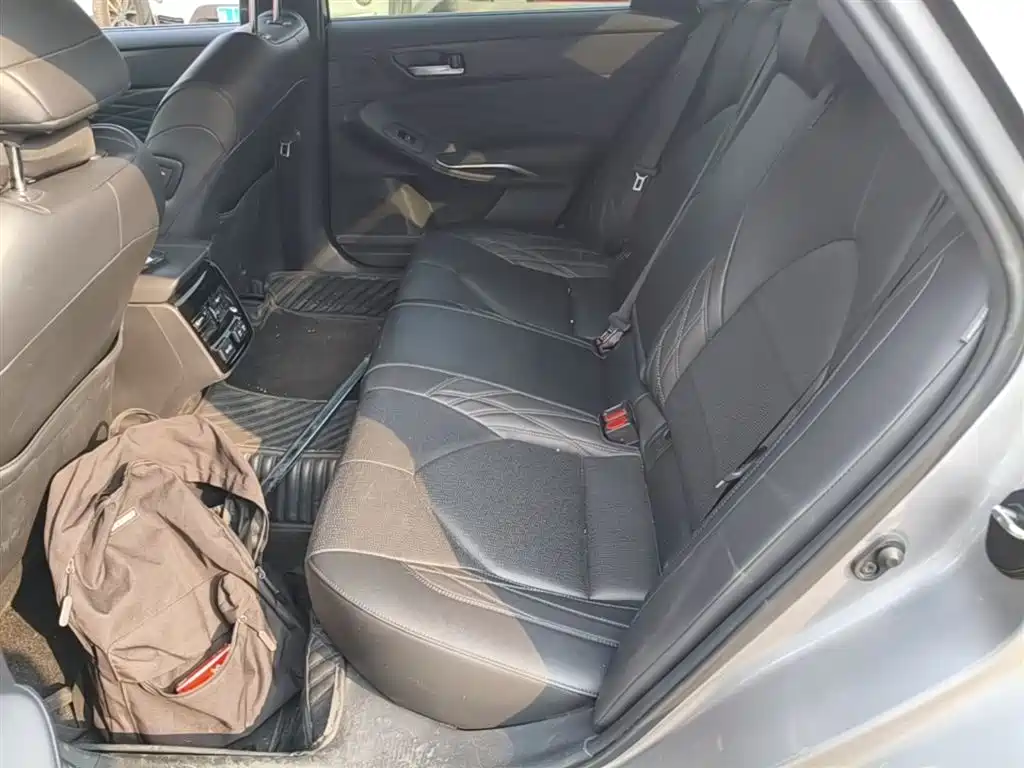 Toyota Avalon 2019 2.5L Touring Premium Edition China VI фото 17