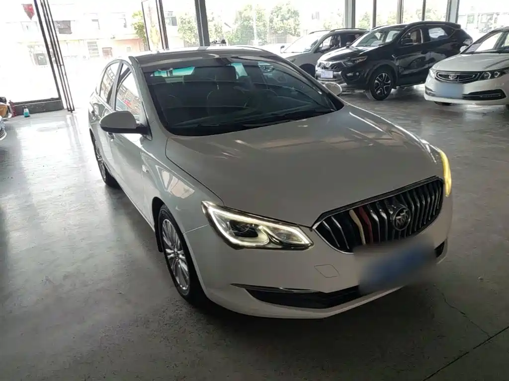 Buick Excelle 2017 15N Automatic Elite фото 4