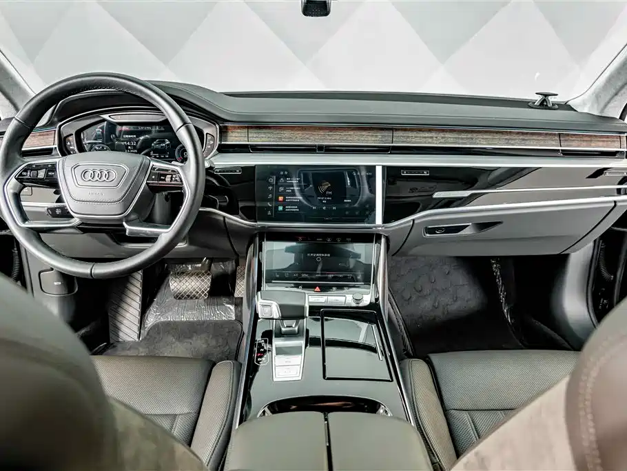 Audi A8 2022 A8L 55 TFSI quattro Premium Collector's Edition фото 14