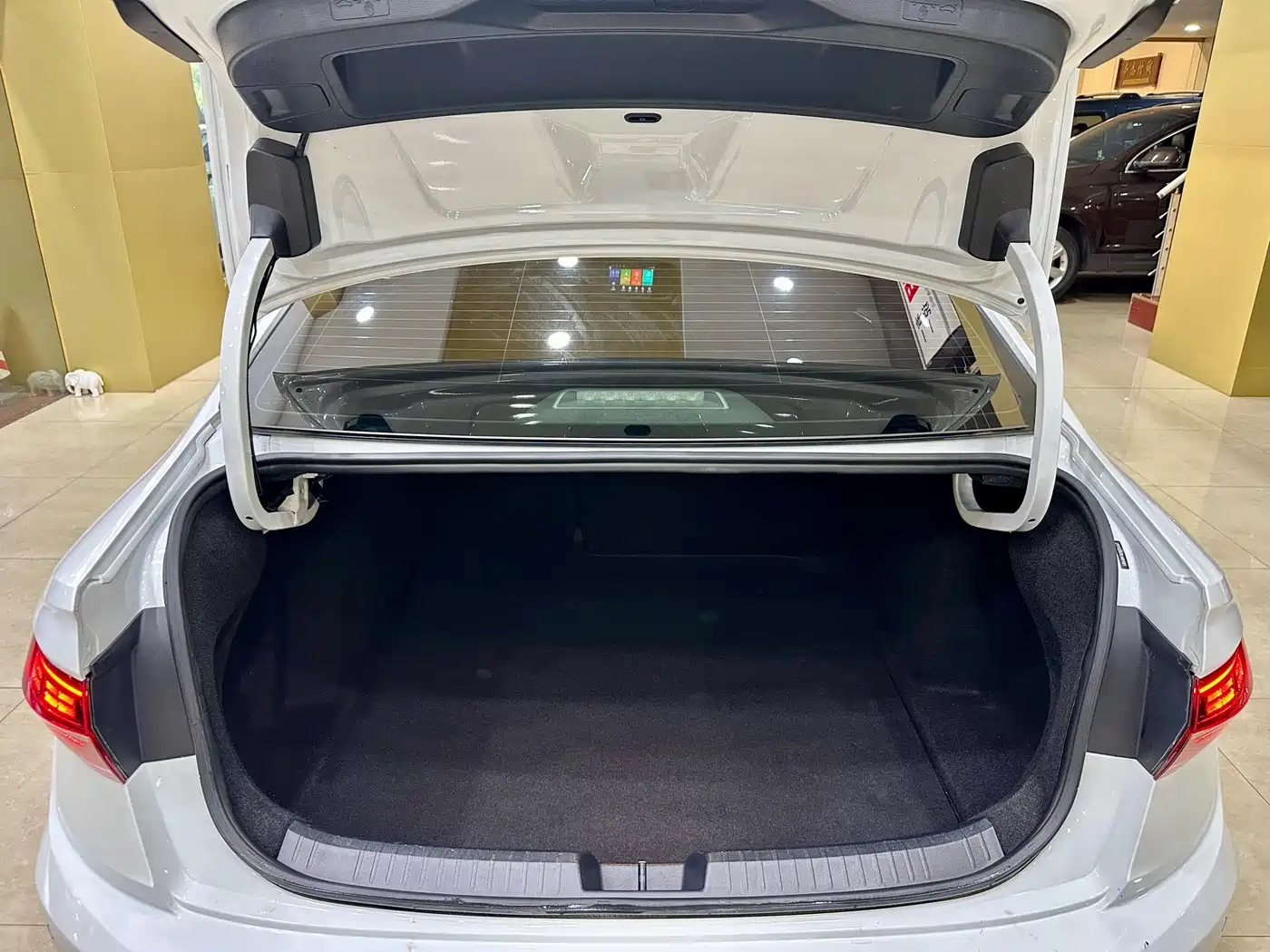 Volkswagen Sagitar 2020 200TSI DSG Comfort China VI фото 20