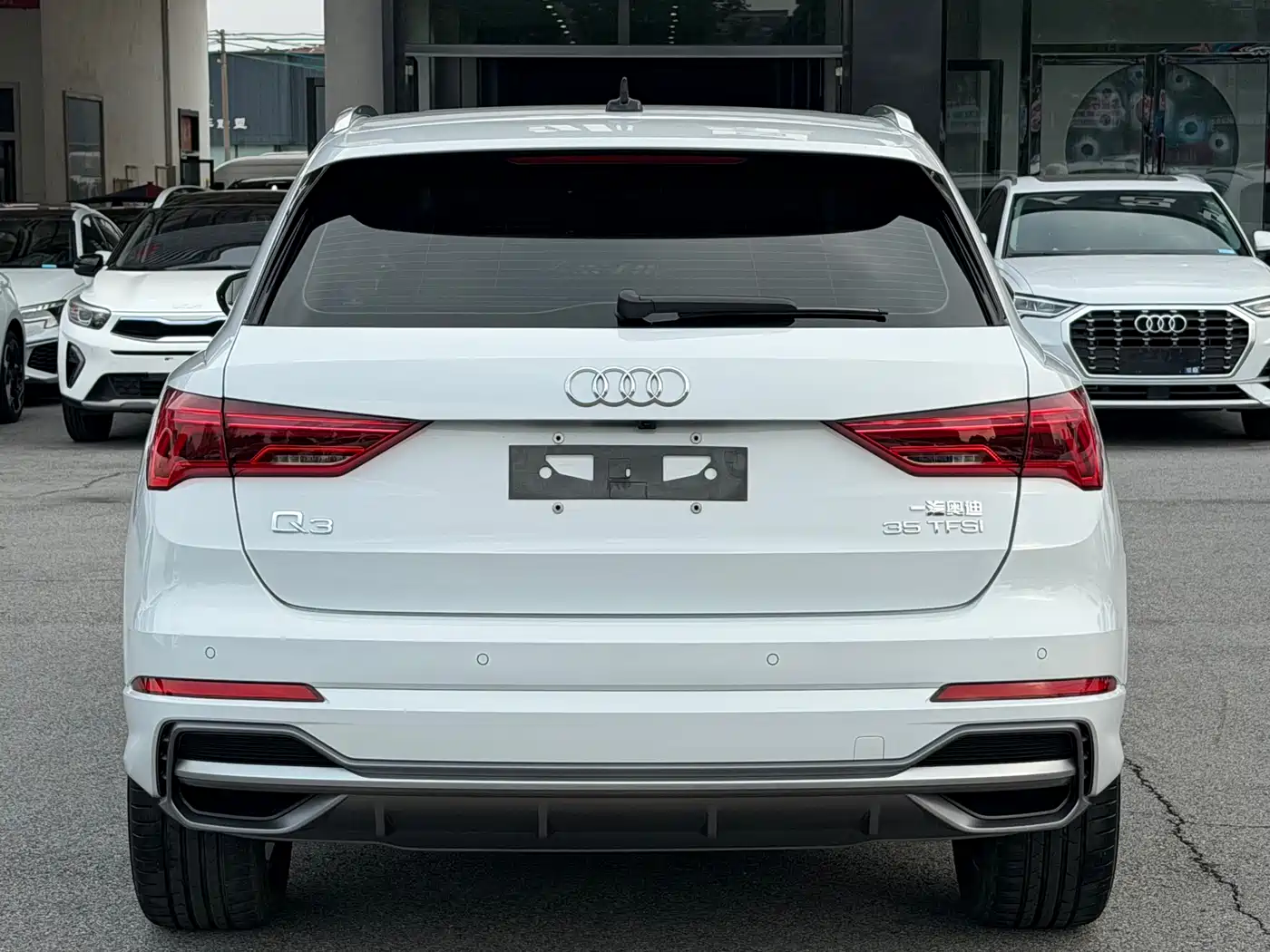 Audi Q3 2022 35 TFSI Fashion Dynamic фото 4