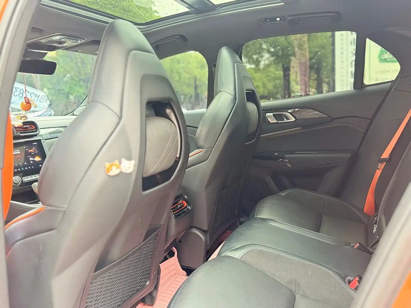 Lynk & Co 02 Hatchback 2021 2.0TD Halo Driving Control Package Edition фото 15