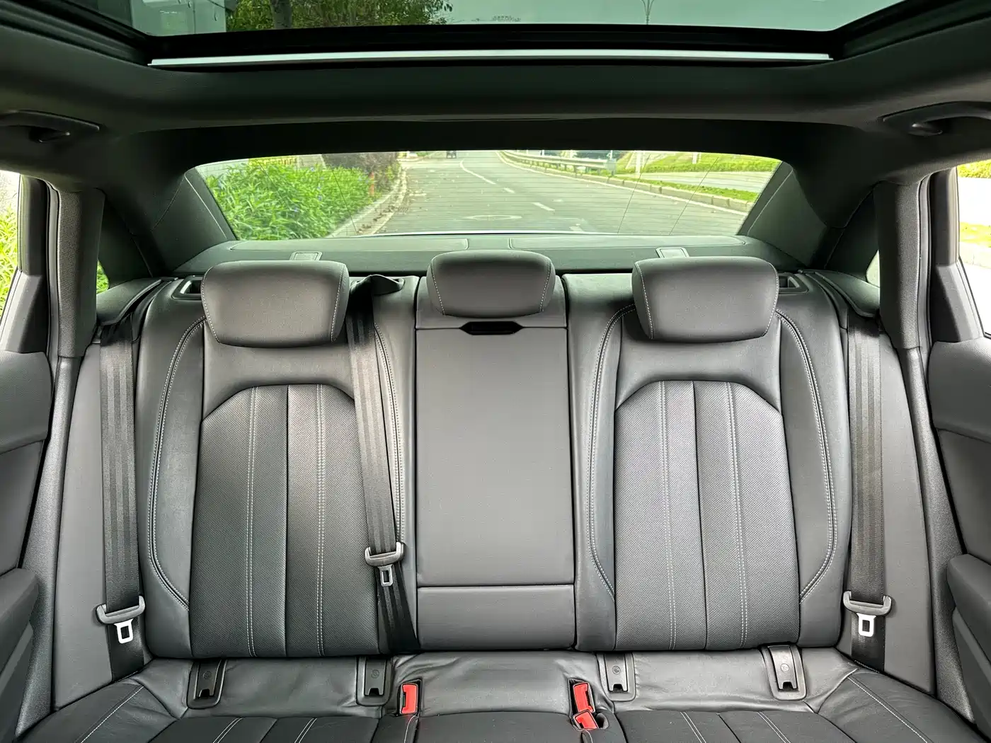 Audi A4L 2022 45 TFSI quattro Premium Dynamic фото 40