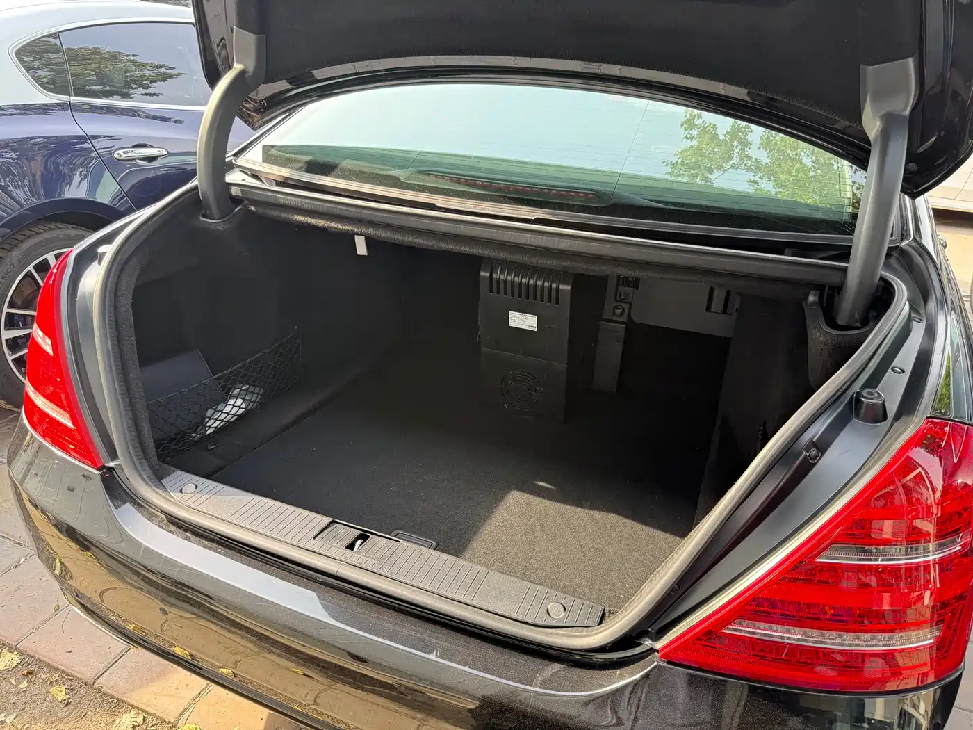Mercedes-Benz S-Class 2010 S 350 L 4MATIC фото 13